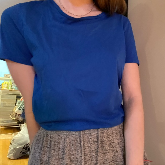 OldNavy Blue T-Shirt - Picture 3 of 3